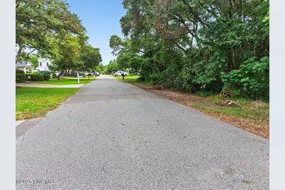 106 SW 24th Street, Oak Island, NC 28465 - Photo 29
