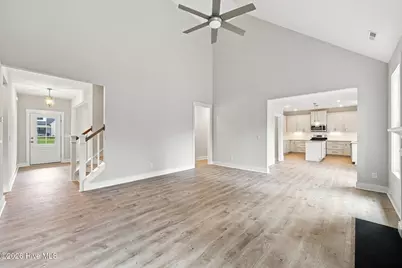 2428 Starling Lane, New Bern, NC 28562 - Photo 5