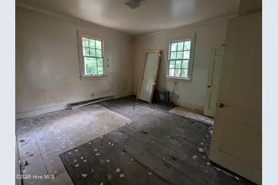 207 Bruton Street W, Wilson, NC 27893 - Photo 5