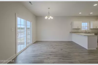 731 Regiment Road, Jacksonville, NC 28546 - Photo 9
