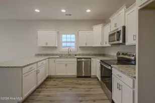 731 Regiment Rd, Jacksonville, NC 28546 - Photo 13