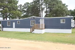 174 Lennondale Blvd, Elizabethtown, NC 28337 - Photo 1