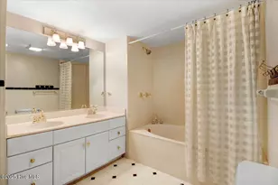 125 W Pine St, Pine Level, NC 27568 - Photo 19