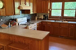 5369 Dilda Church Rd, Fountain, NC 27829 - Photo 9