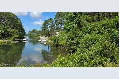 101 Owens Circle, West End, NC 27376 - Photo 5