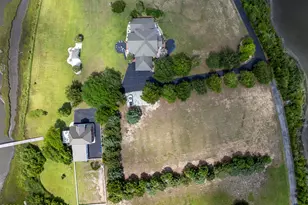4 Hunter Heath Dr, North Topsail Beach, NC 28460 - Photo 9