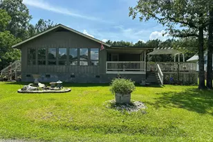 258 Hideaway Rd, Belhaven, NC 27810 - Photo 5