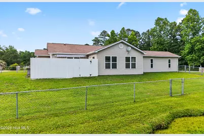 131 Pine Lake Circle SW, Ocean Isle Beach, NC 28469 - Photo 21