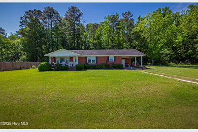 4173 Middle Road, Trenton, NC 28585 - Photo 1