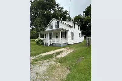 104 W Peterson Street, Edenton, NC 27932 - Photo 1