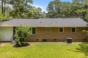 625 Powell Dr, Rocky Mount, NC 27804 - Photo 9
