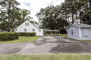 309 McGwigan St, Enfield, NC 27823 - Photo 17