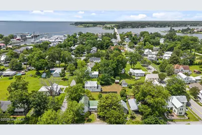 509 Academy Street, Oriental, NC 28571 - Photo 33