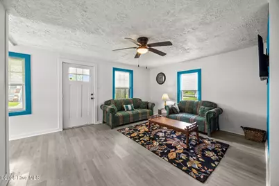 509 Academy Street, Oriental, NC 28571 - Photo 5