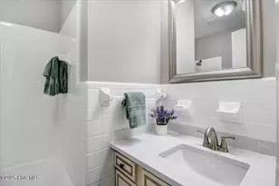 527 W College St, Warsaw, NC 28398 - Photo 37