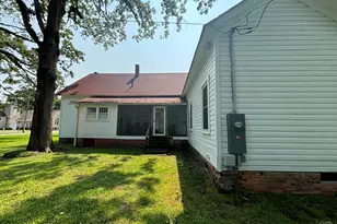 217 N Howard St, Chadbourn, NC 28431 - Photo 9