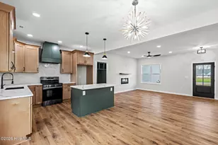 418 Wade Dr, Richlands, NC 28574 - Photo 7