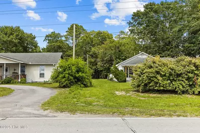 690 Chatham Street, Newport, NC 28570 - Photo 17