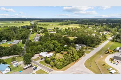 690 Chatham Street, Newport, NC 28570 - Photo 11