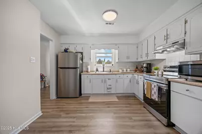 110 Baysden Drive, Jacksonville, NC 28540 - Photo 23