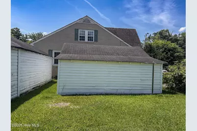 202 E 17th Street, Lumberton, NC 28358 - Photo 21