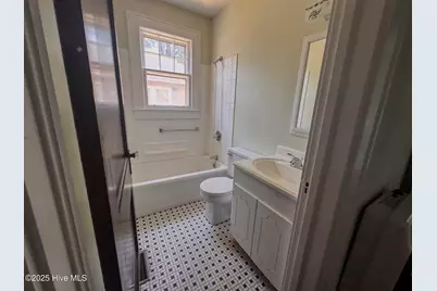 202 E 17th Street, Lumberton, NC 28358 - Photo 11