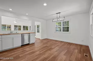 108 NW 29th St, Oak Island, NC 28465 - Photo 23
