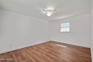 108 NW 29th St, Oak Island, NC 28465 - Photo 37