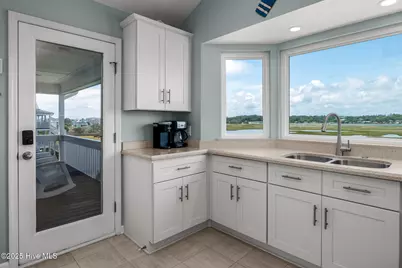 982 Ocean Boulevard W, Holden Beach, NC 28462 - Photo 39