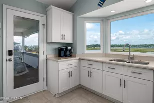 982 Ocean Blvd W, Holden Beach, NC 28462 - Photo 39