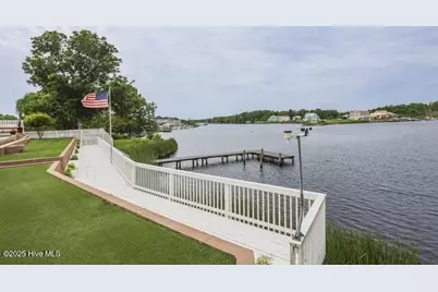 1 Burton Place, Jacksonville, NC 28540 - Photo 17