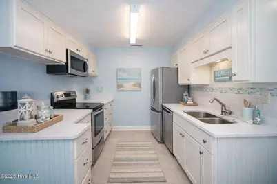 9100 Reed Drive #3202, Emerald Isle, NC 28594 - Photo 7