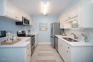 9100 Reed Dr, Emerald Isle, NC 28594 - Photo 7