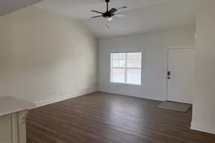 702 Pope St, Grifton, NC 28530 - Photo 3