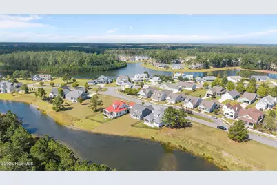 4070 Reunion Pointe Lane, New Bern, NC 28562 - Photo 5