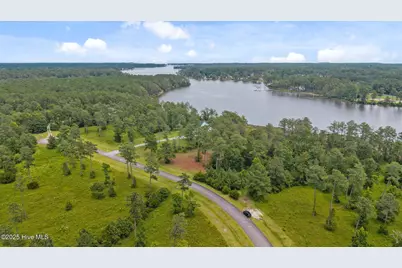 170 Waters Edge E Lane, Oriental, NC 28571 - Photo 15