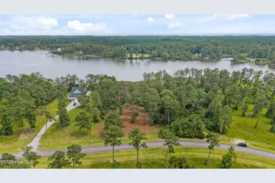 170 Waters Edge E Lane, Oriental, NC 28571 - Photo 3