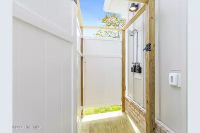 120 NE 17th Street, Oak Island, NC 28465 - Photo 89