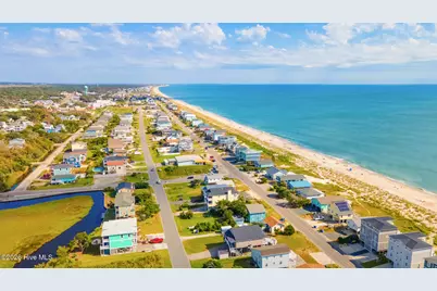 120 NE 17th Street, Oak Island, NC 28465 - Photo 3