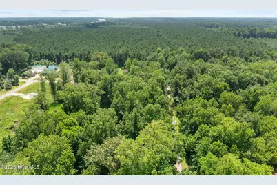 108 Tradewinds Road, Newport, NC 28570 - Photo 7