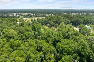 108 Tradewinds Rd, Newport, NC 28570 - Photo 1