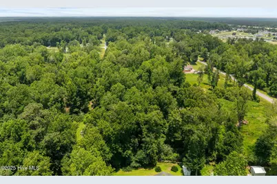 108 Tradewinds Road, Newport, NC 28570 - Photo 9