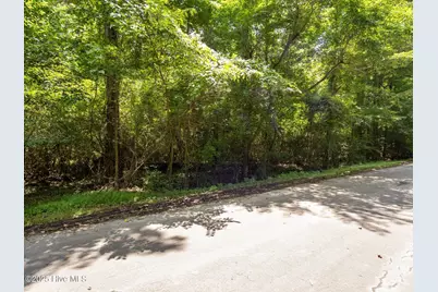 110 Tradewinds Road, Newport, NC 28570 - Photo 3
