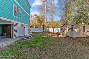 102 SE 68th St, Oak Island, NC 28465 - Photo 79