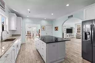 102 SE 68th St, Oak Island, NC 28465 - Photo 25