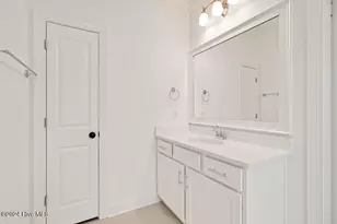 11097 Ashton Rd, Burgaw, NC 28425 - Photo 15