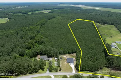149 Futrell Road, Richlands, NC 28574 - Photo 9