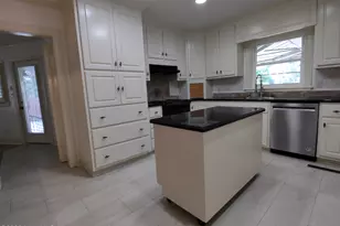 1109 Treemont Rd NW, Wilson, NC 27896 - Photo 7