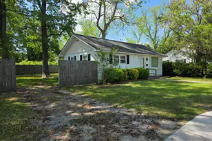 108 S Lee St, Whiteville, NC 28472 - Photo 3