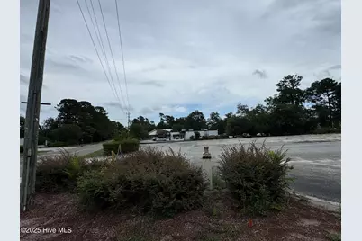 2726 Shipyard Boulevard, Wilmington, NC 28403 - Photo 5